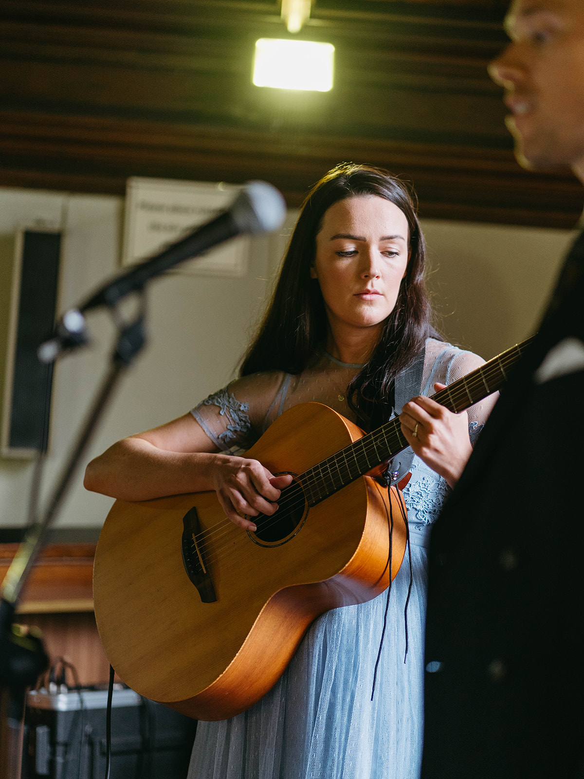 Irish Wedding Singer: Magical Music for Luttrellstown Castle couple